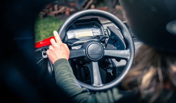 Tilting Steering Wheel